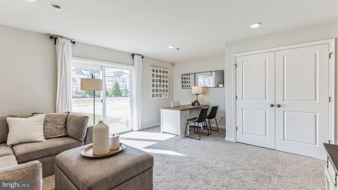6 Baybreeze Drive Waretown, NJ 08758 - Photo 22 of 22 a living room with furniture