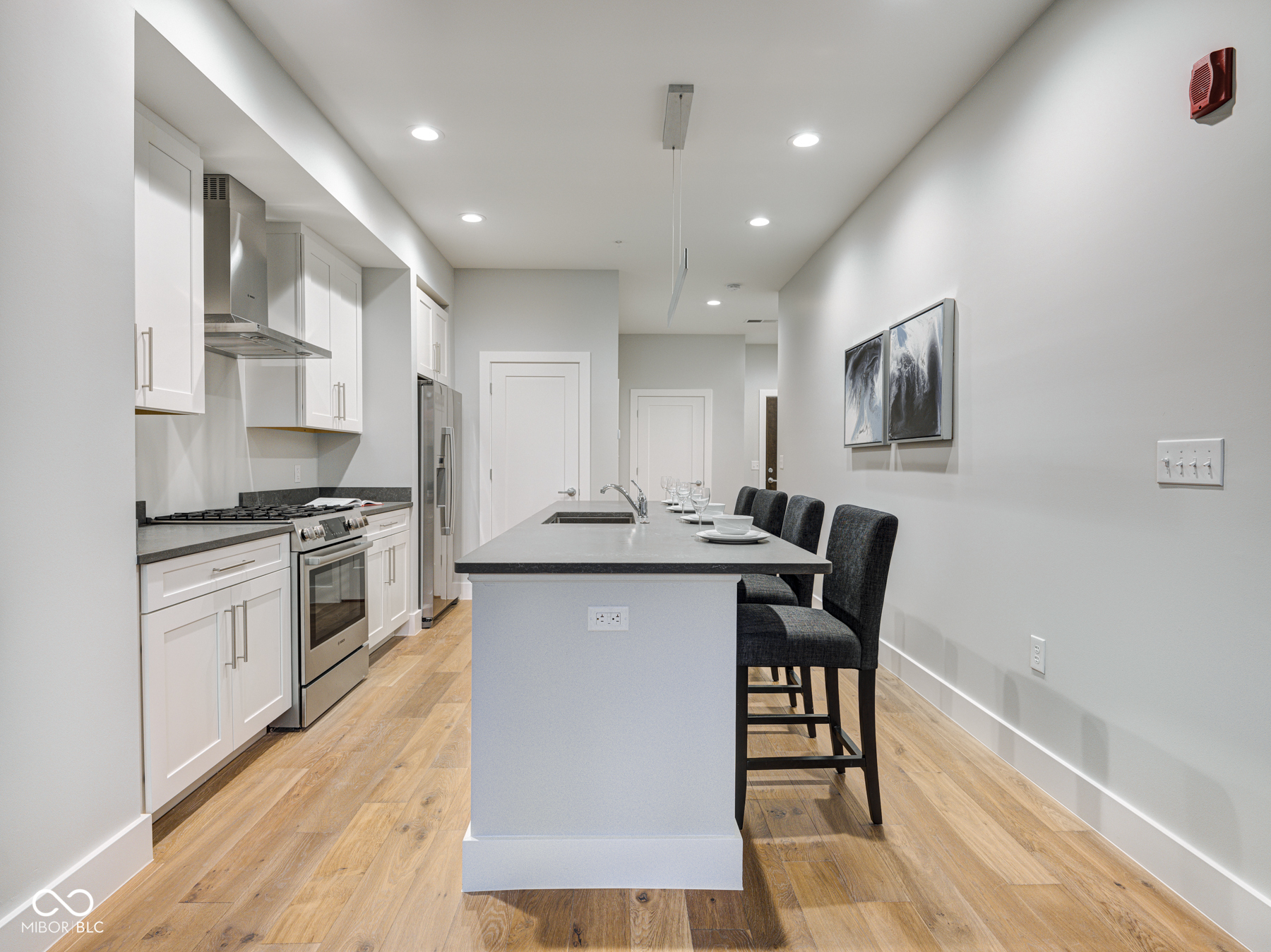 319 East 16th Street, Unit 206 Indianapolis, IN 46202 - Photo 13 of 33