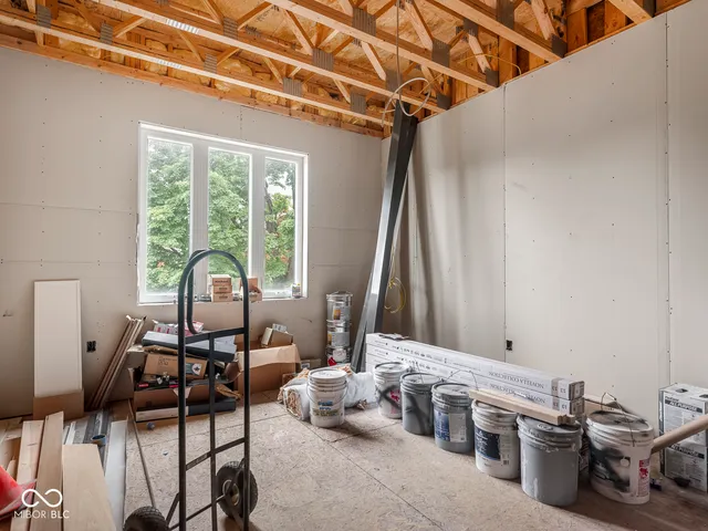 $400,000 | 319 East 16th Street, Unit 206, Indianapolis, IN 46202