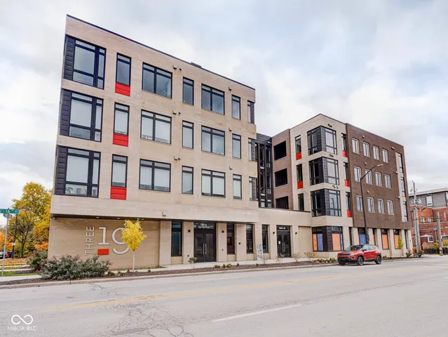 $400,000 | 319 East 16th Street, Unit 206, Indianapolis, IN 46202