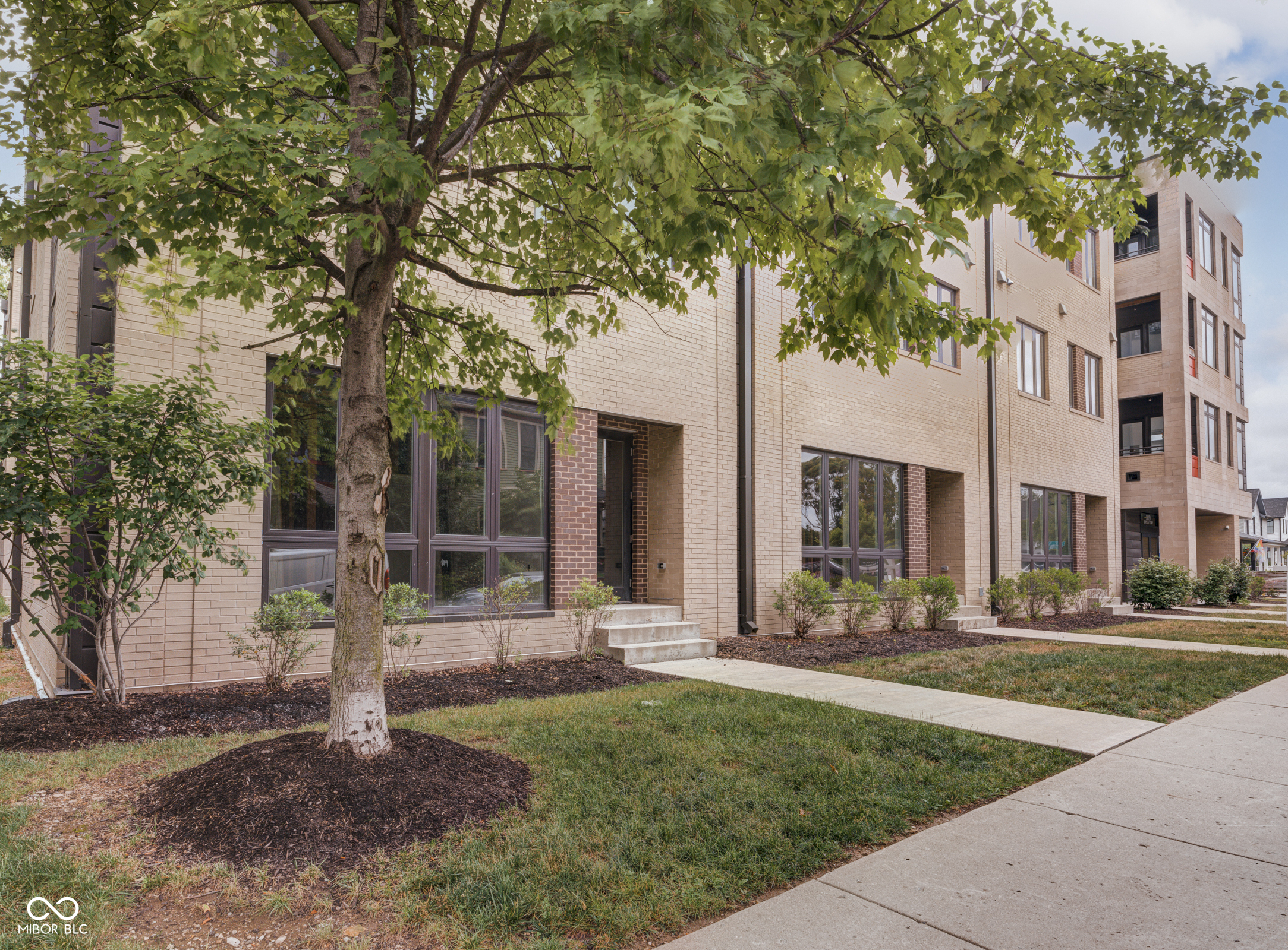 319 East 16th Street, Unit 206 Indianapolis, IN 46202 - Photo 33 of 33