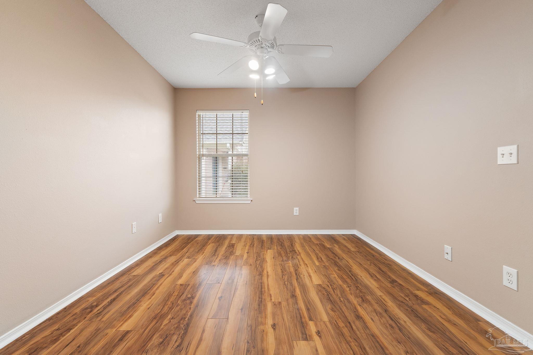 775 Hanley Downs Drive Cantonment, FL 32533 - Photo 25 of 35