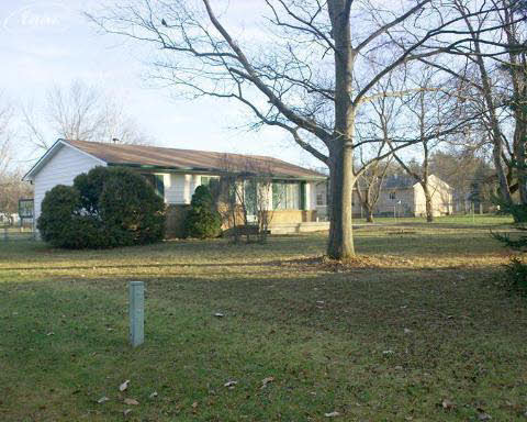 7324 North Oak Road Davison, MI 48423 - Photo 5 of 42 20185352-4.JPG