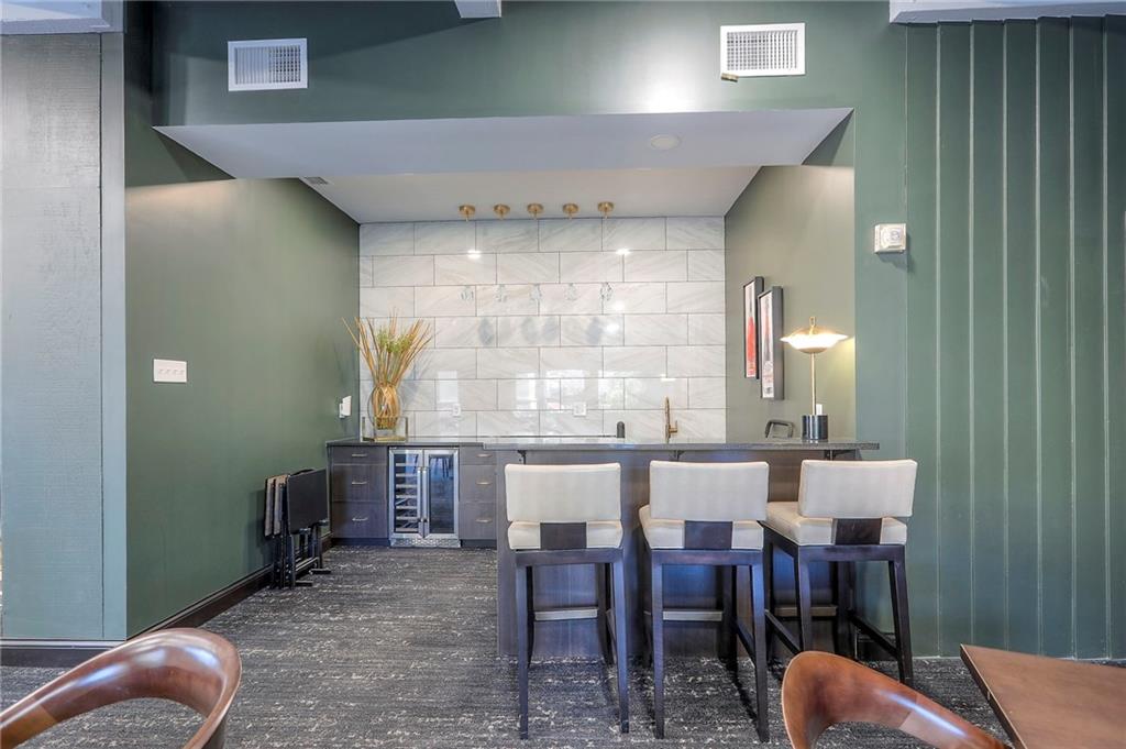 4545 Wornall Road, Unit 1009 Kansas City, MO 64111 - Photo 23 of 27