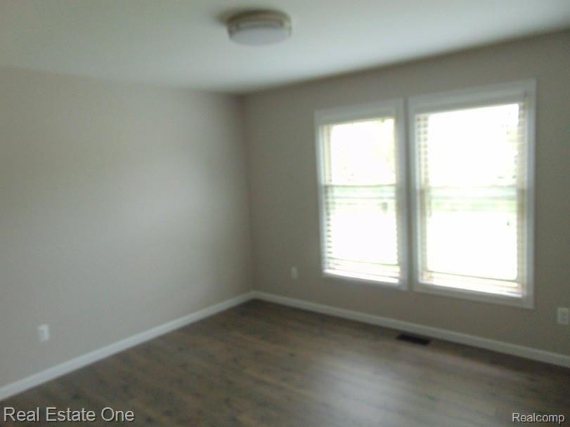 700 Bolinger Street Rochester Hills, MI 48307 - Photo 29 of 39