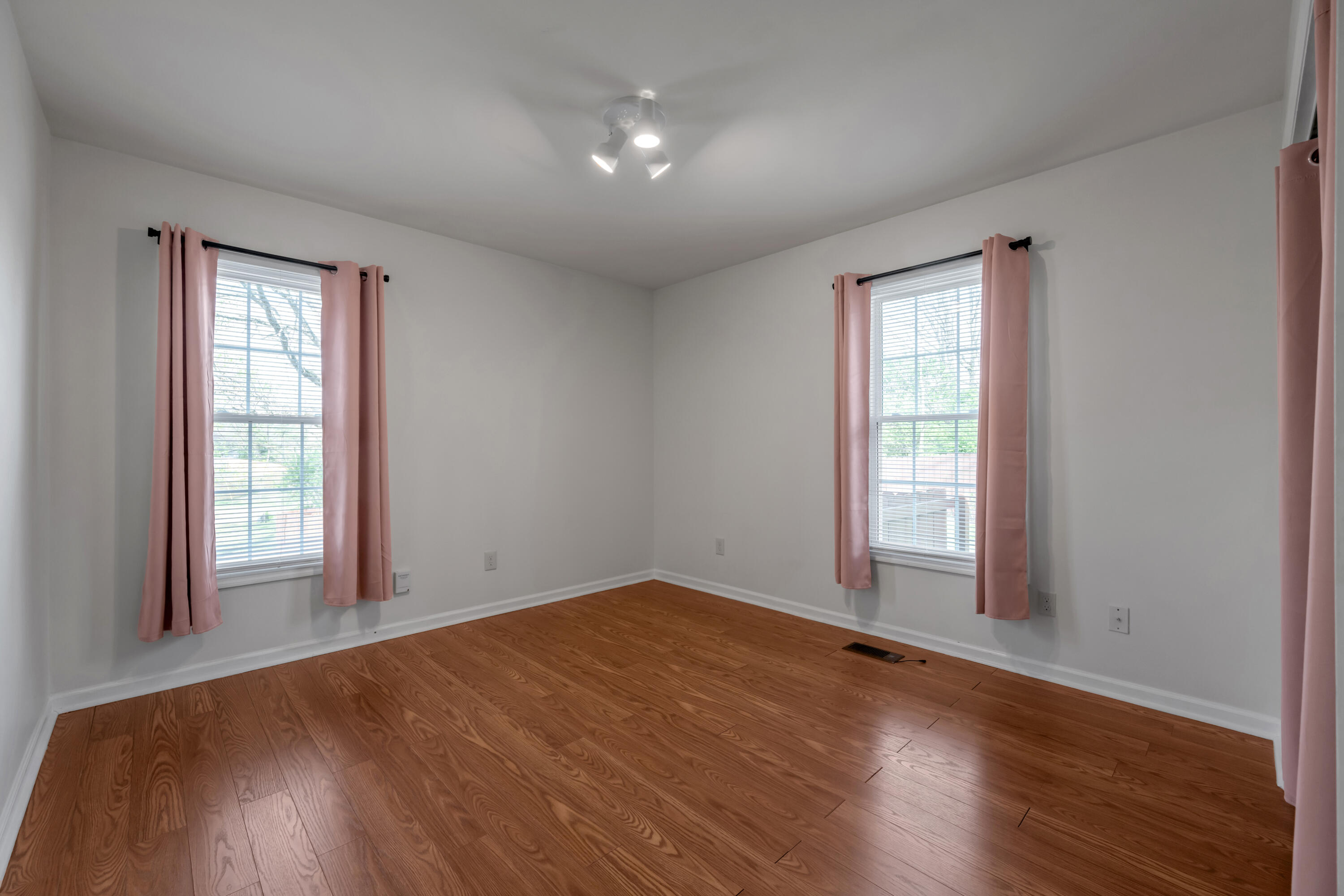 401 Plainview Road Lexington, KY 40517 - Photo 14 of 26 TDB_7983