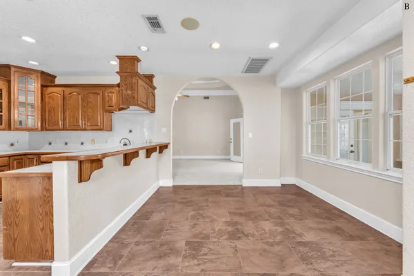 $1,550,000 | 3424 South Old Bastrop Highway, San Marcos, TX 78666