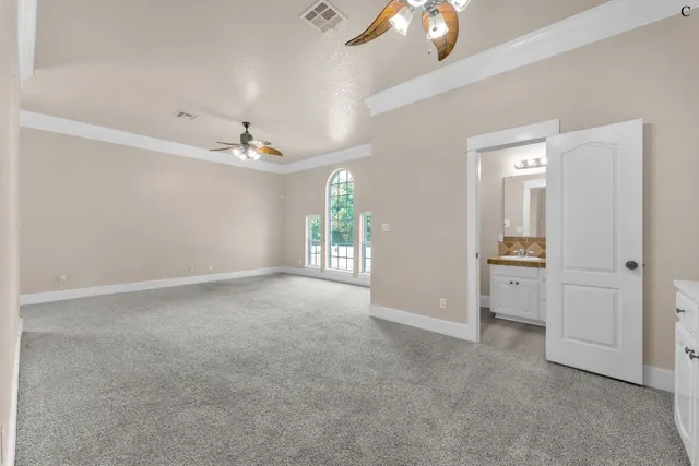 $1,600,000 | 3424 South Old Bastrop Highway, San Marcos, TX 78666