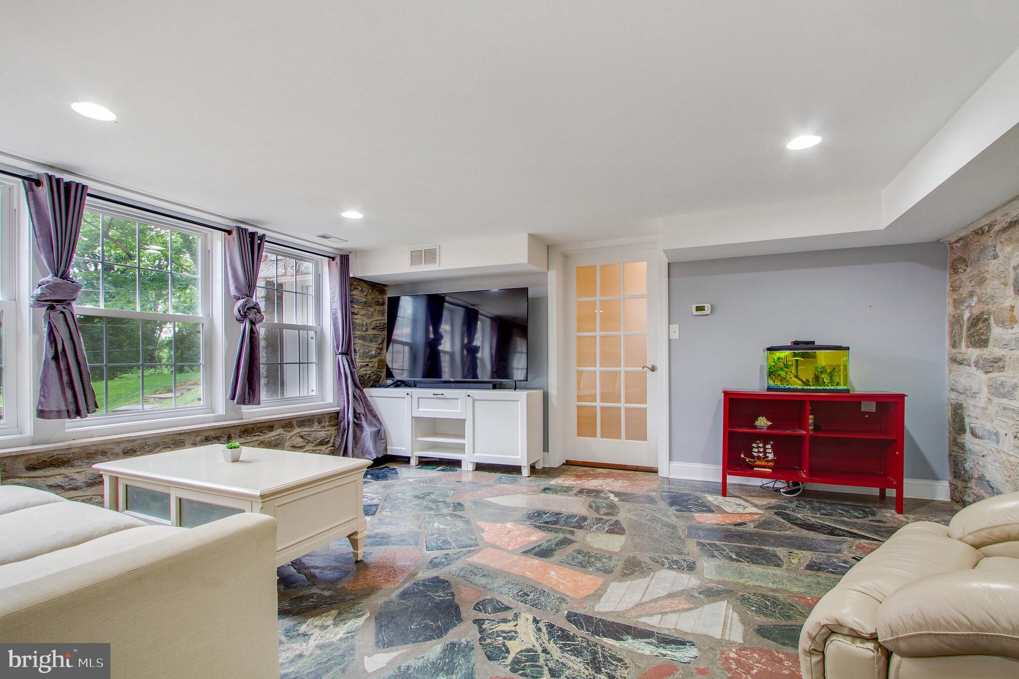 10 Irving Road Wallingford, PA 19086 - Photo 31 of 44 Gallery Image 31