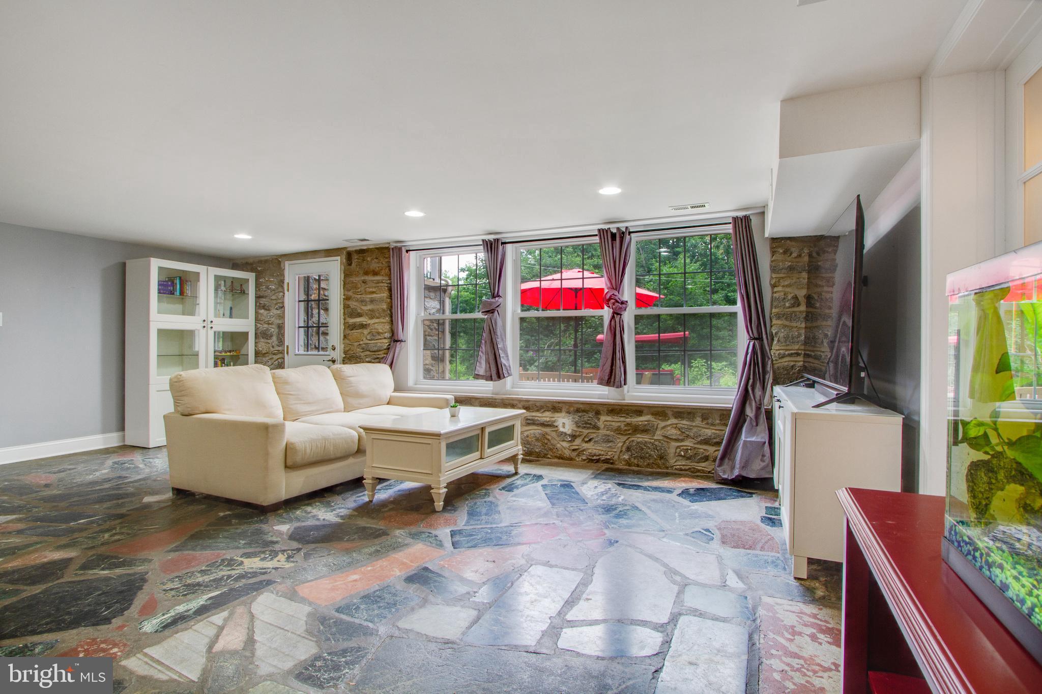 10 Irving Road Wallingford, PA 19086 - Photo 32 of 44 Gallery Image 32