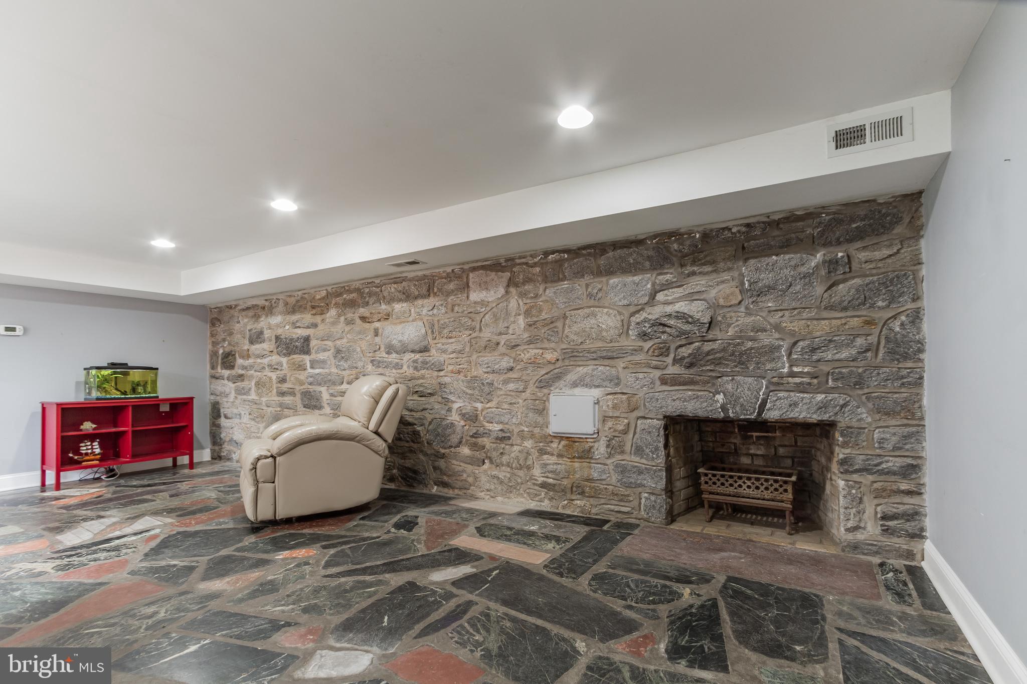 10 Irving Road Wallingford, PA 19086 - Photo 34 of 44 Gallery Image 34