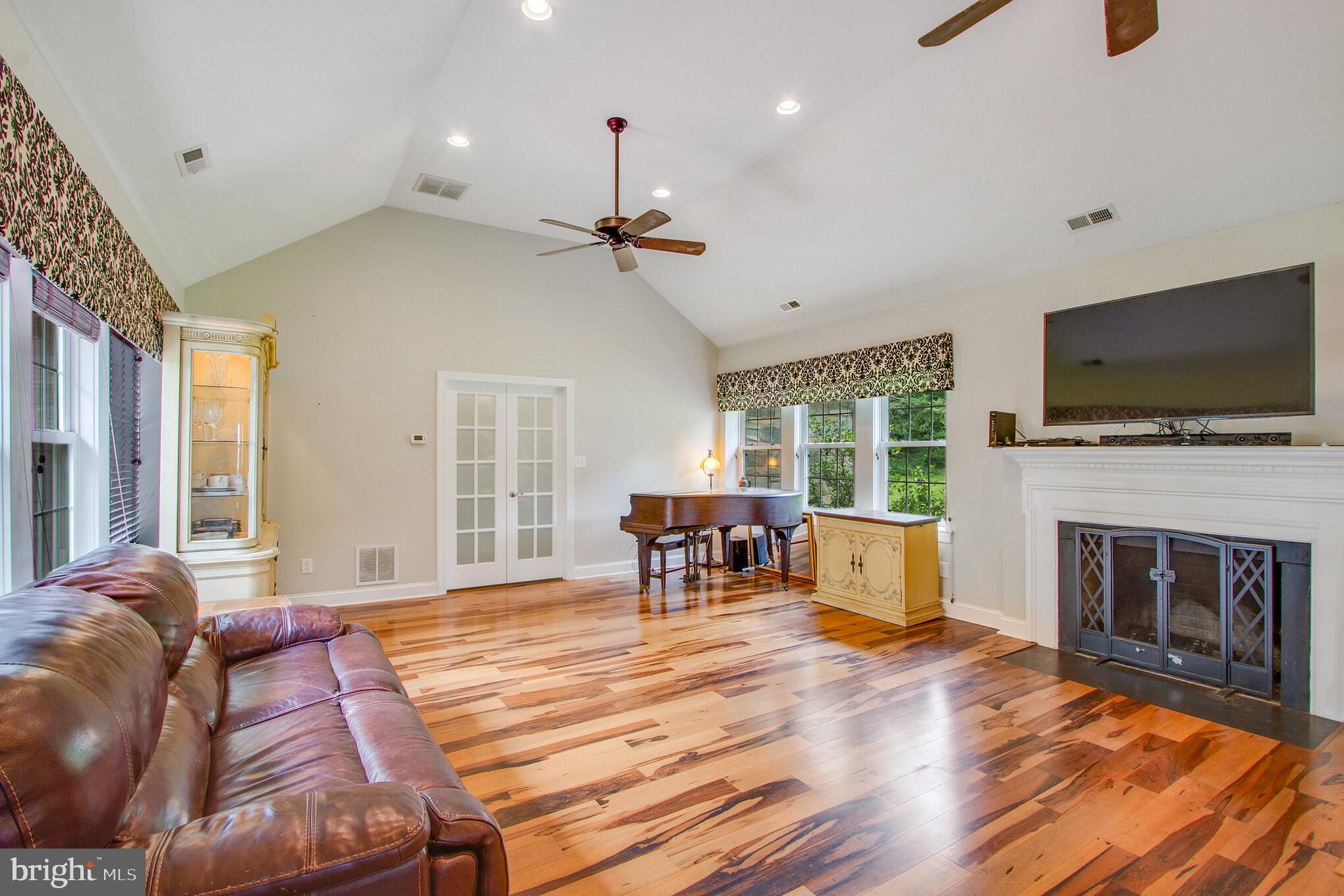 10 Irving Road Wallingford, PA 19086 - Photo 10 of 44 Gallery Image 10
