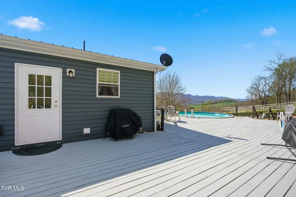 $299,999 | 38 Spring Ridge Court, Lebanon, VA 24266