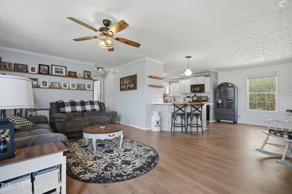 $299,999 | 38 Spring Ridge Court, Lebanon, VA 24266