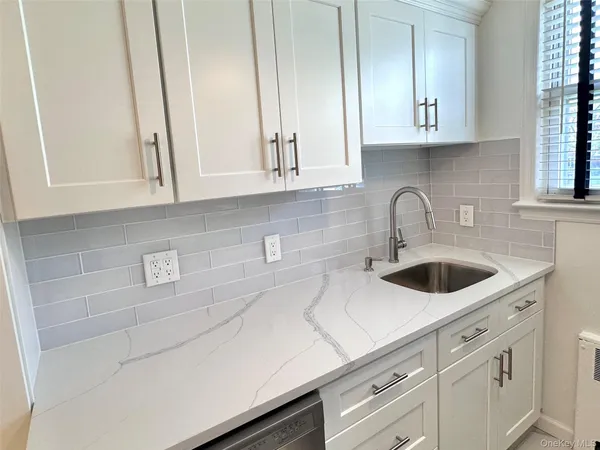 $2,550 | 95 North Broadway, Unit C21, White Plains, NY 10603
