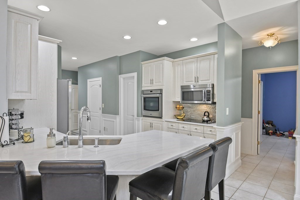 43 Kendall Hill Road Leominster, MA 01453 - Photo 17 of 36
