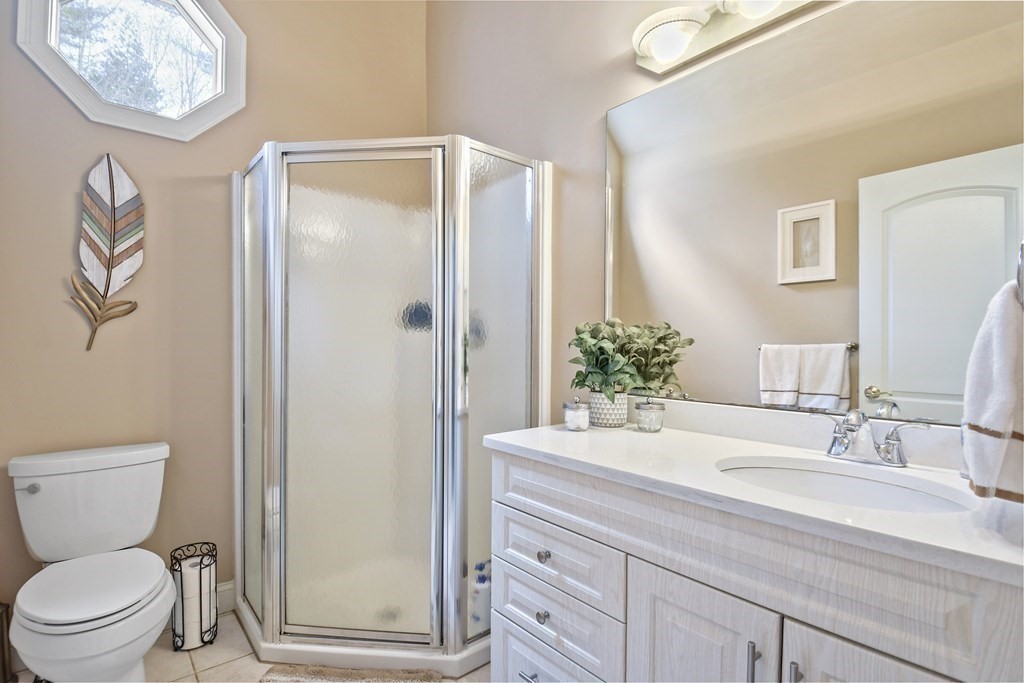 43 Kendall Hill Road Leominster, MA 01453 - Photo 22 of 36