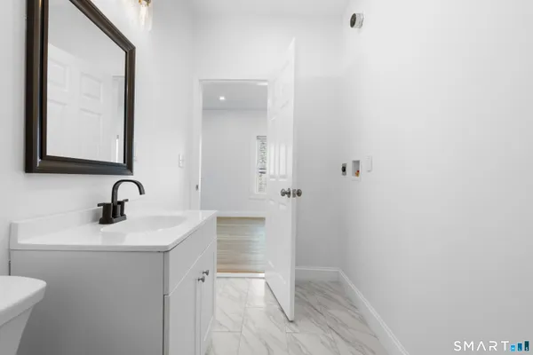 $2,500 | 93 Spring Street, West Haven, CT 06516