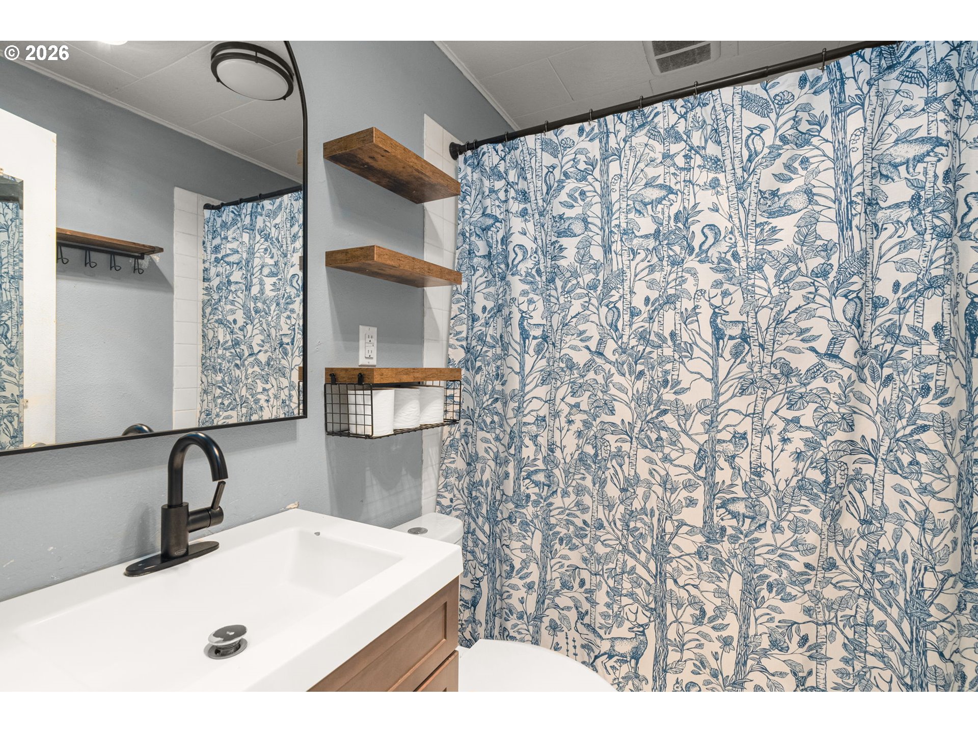 2946 East 1st Avenue Camas, WA 98607 - Photo 7 of 48