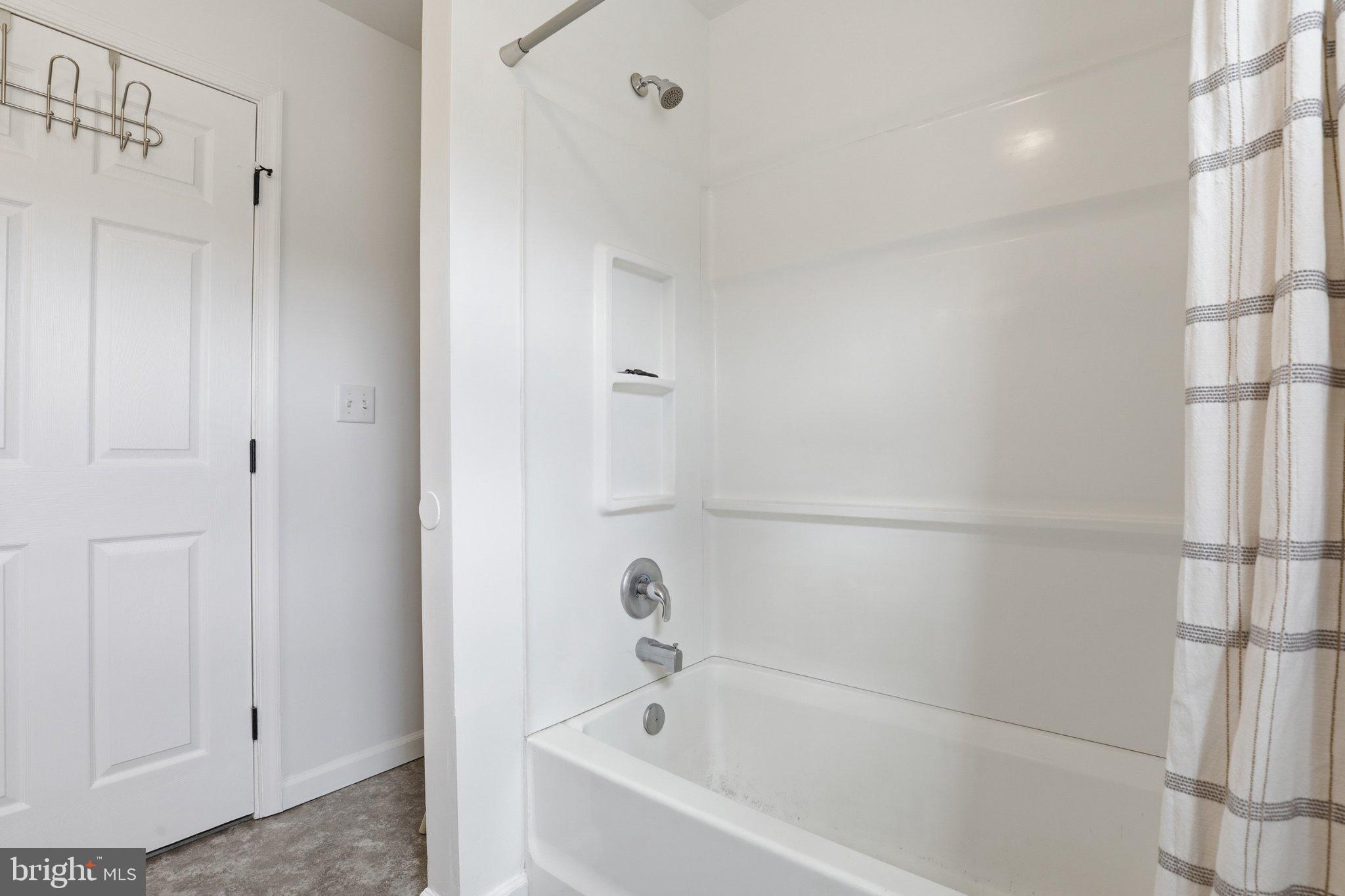 412 Three Bridge Road Newfield, NJ 08344 - Photo 23 of 26 Bright and inviting bathroom retreat.