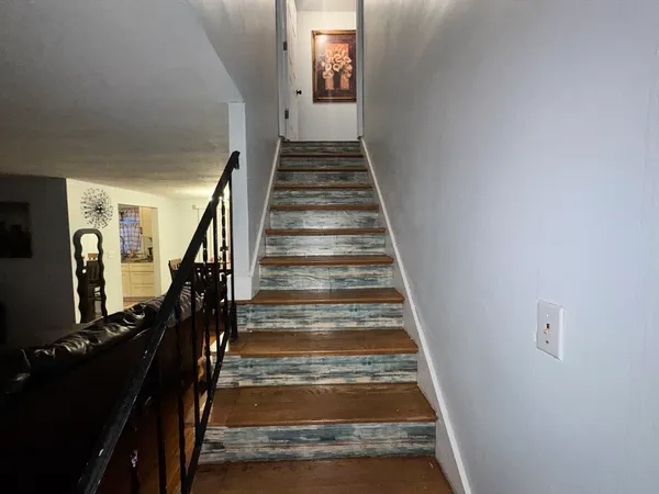 a view of entryway