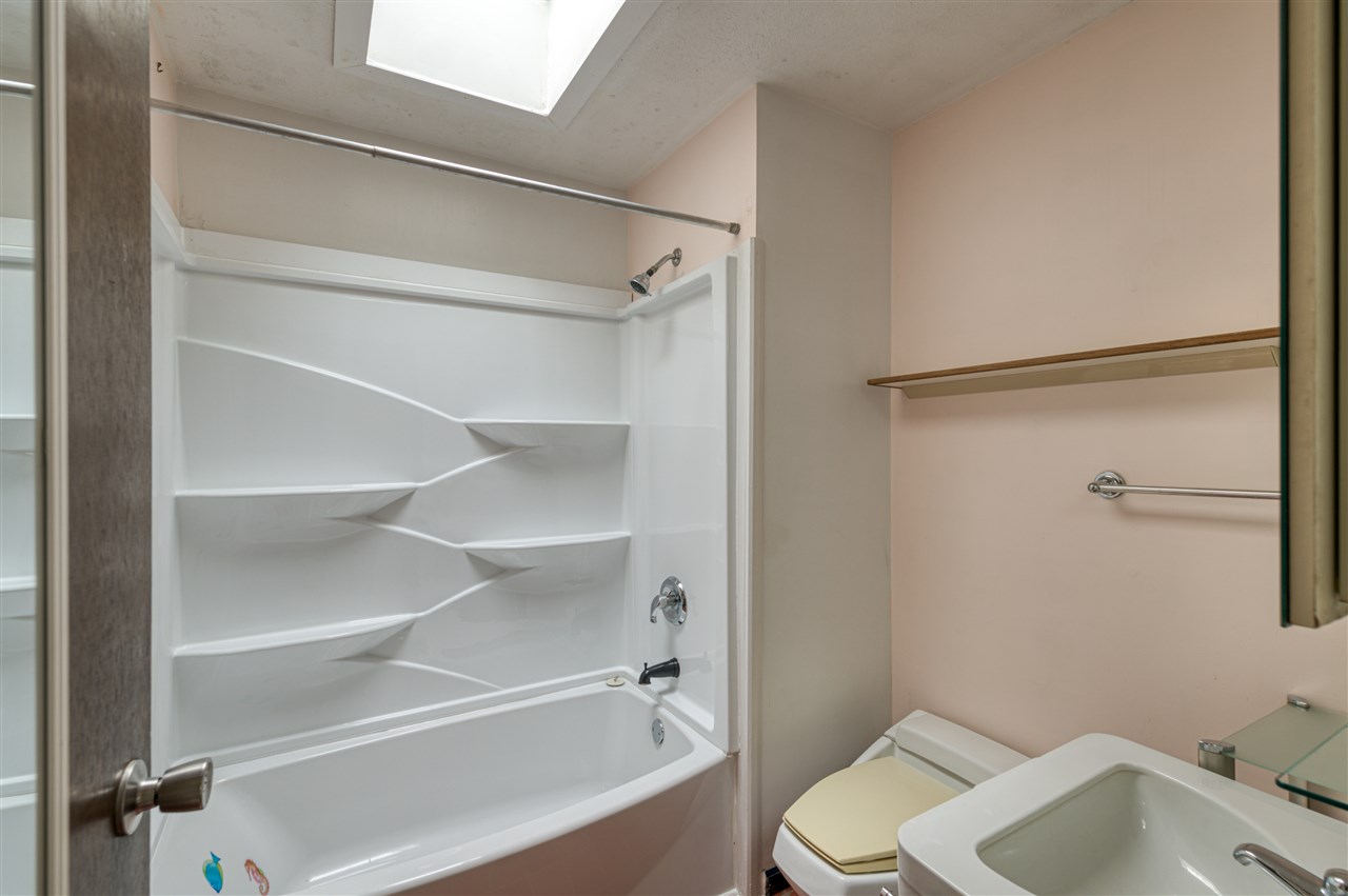 4011 Cedar Run Road Traverse City, MI 49684 - Photo 26 of 52 1883112-25.JPG
