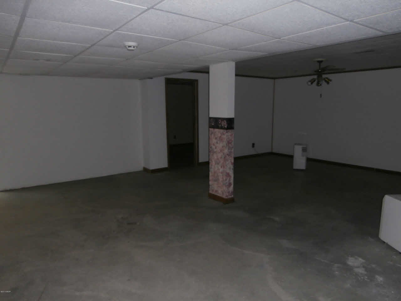 11669 Spowart Road West Frankfort, IL 62896 - Photo 27 of 36 Gallery Image 27