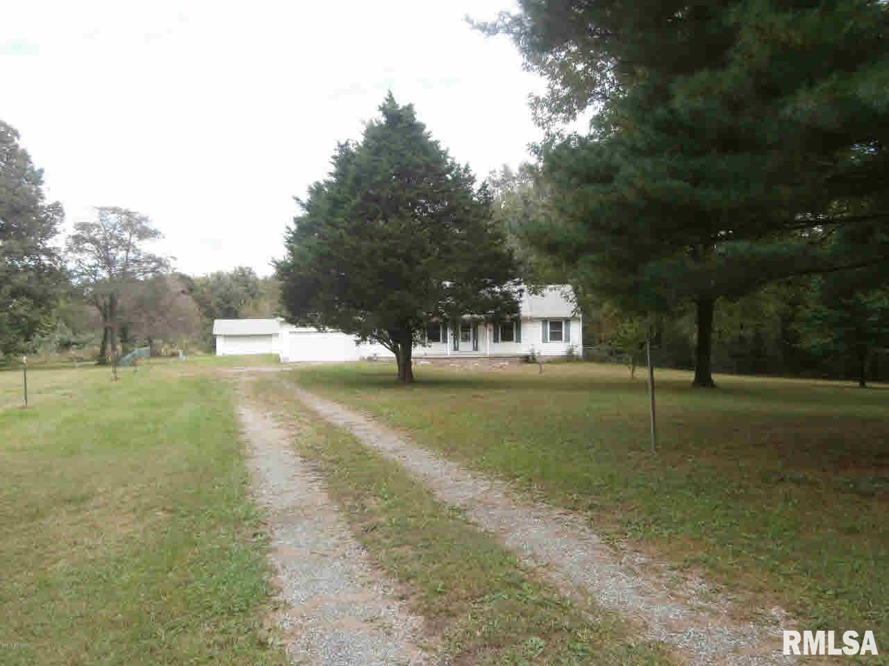 11669 Spowart Road West Frankfort, IL 62896 - Photo 35 of 36 Gallery Image 35