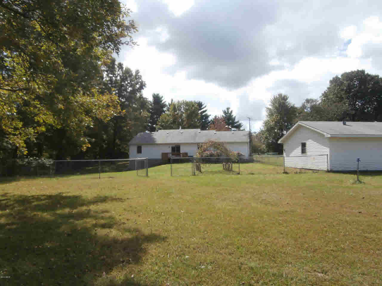 11669 Spowart Road West Frankfort, IL 62896 - Photo 5 of 36 Gallery Image 5