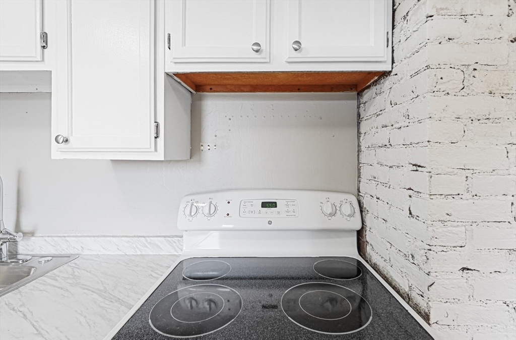 34 Worcester Road Charlton, MA 01507 - Photo 18 of 33 Gallery Image 18