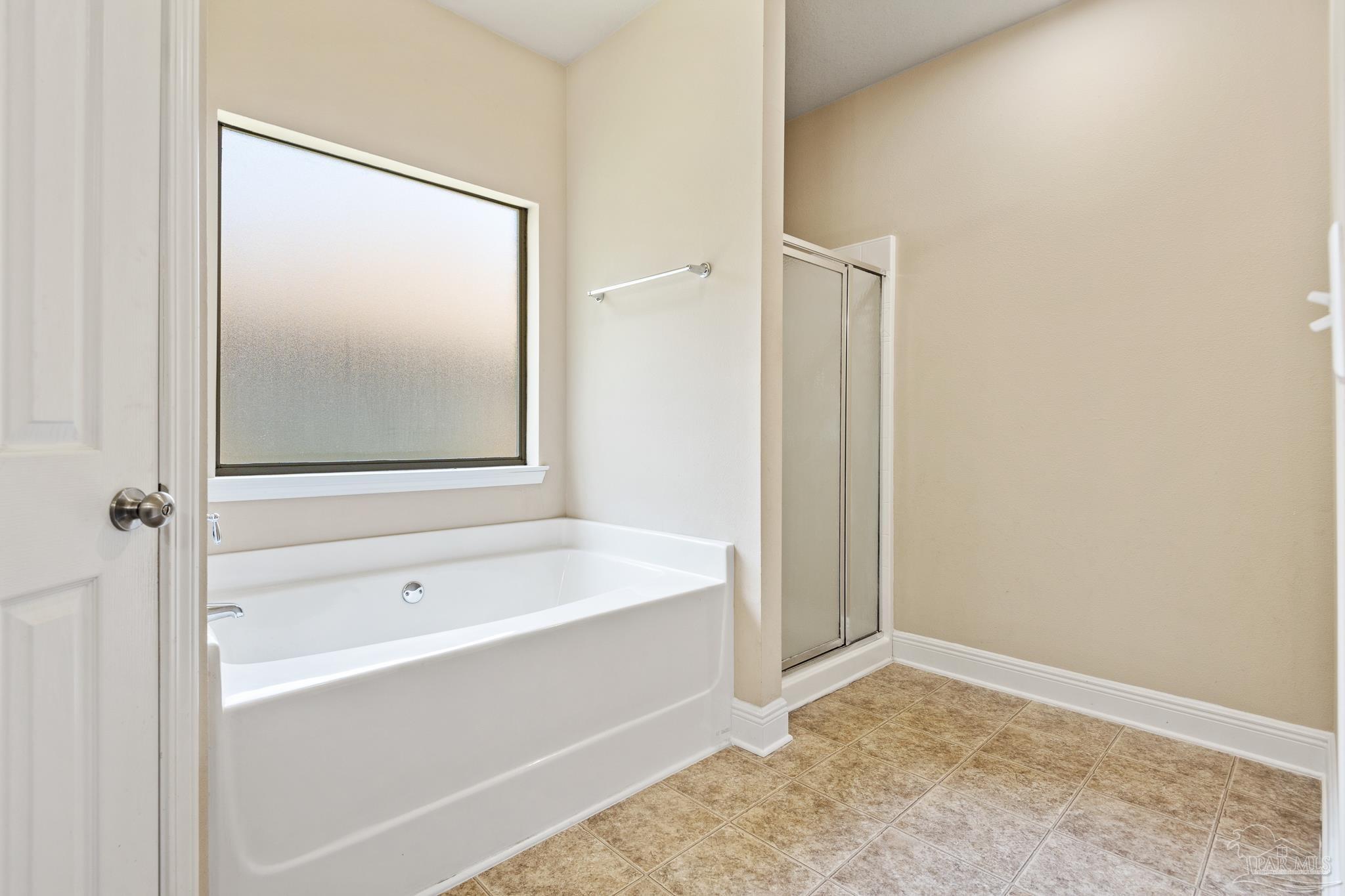 5883 Rustic Ridge Circle Milton, FL 32570 - Photo 11 of 23 Gallery Image 11