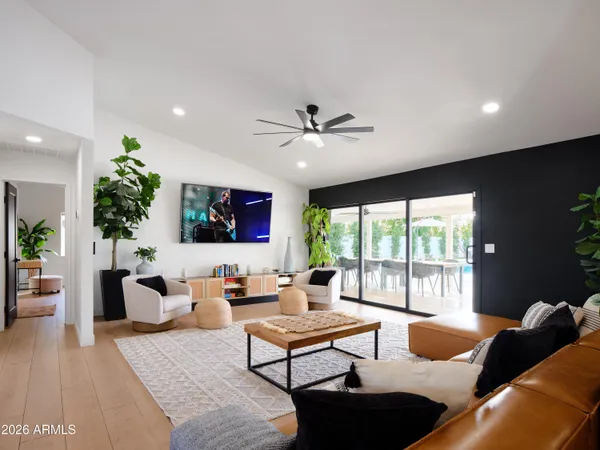 $11,995 | 15218 North 61st Street, Scottsdale, AZ 85254