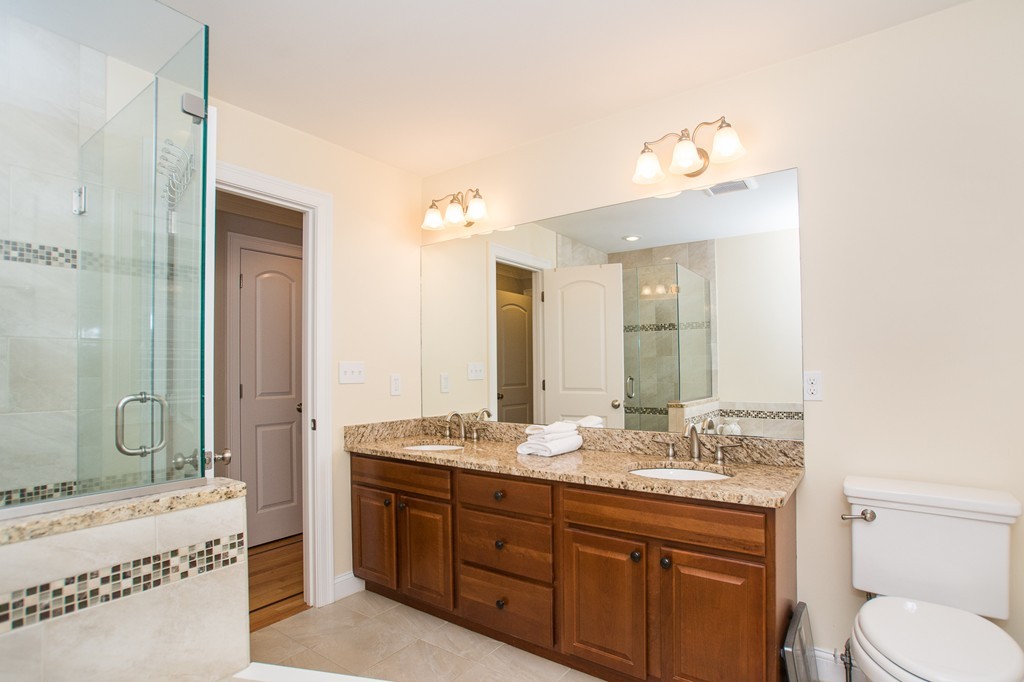 73 Edgemoor Avenue Wellesley, MA 02482 - Photo 14 of 30