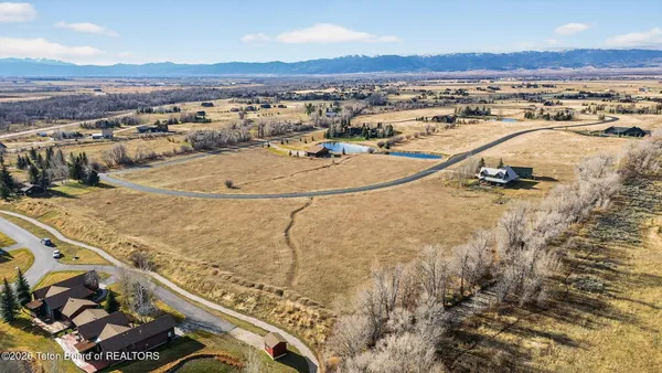 $425,000 | 2470 Falcon Creek Drive, Driggs, ID 83422