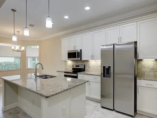 $2,215 | 7474 Great Oak Place, Vero Beach, FL 32966