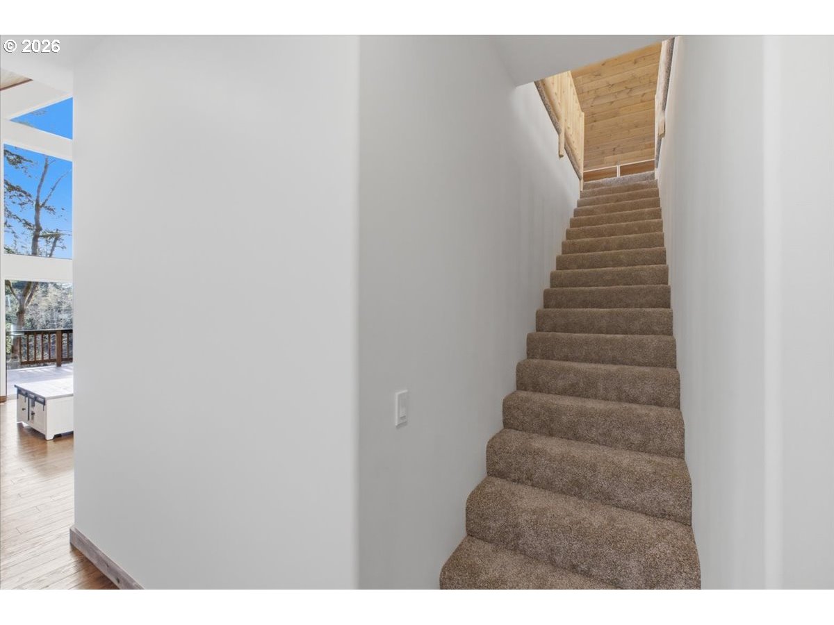 53 Olalla Road Toledo, OR 97391 - Photo 34 of 48