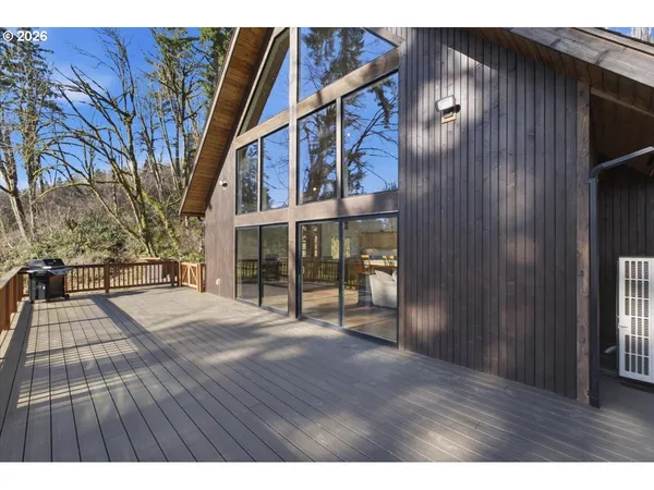 $1,145,000 | 53 Olalla Road, Toledo, OR 97391