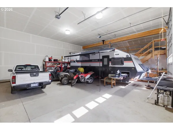 $1,145,000 | 53 Olalla Road, Toledo, OR 97391