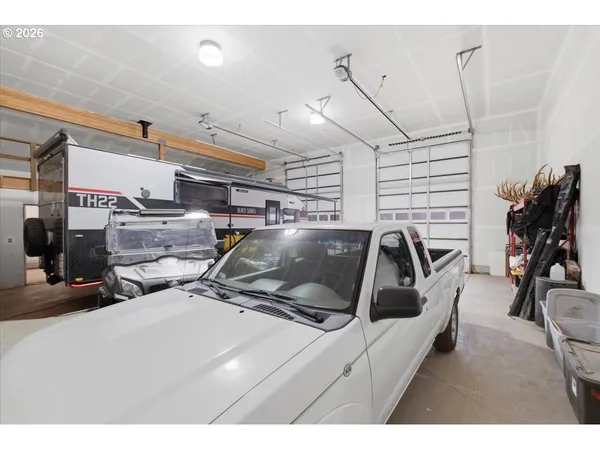 $1,145,000 | 53 Olalla Road, Toledo, OR 97391