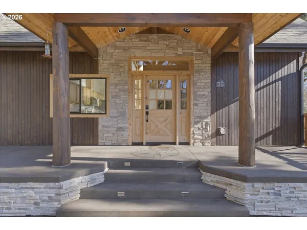 $1,145,000 | 53 Olalla Road, Toledo, OR 97391