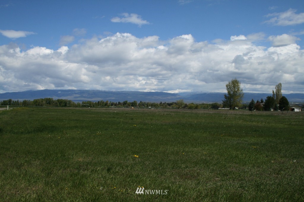 338 Susan Road Ellensburg, WA 98926 - Photo 3 of 5 Gallery Image 3