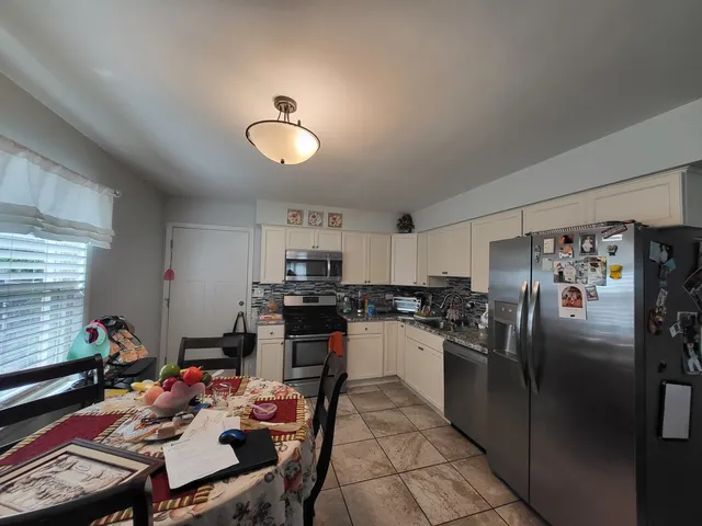 $599,000 | 472 Northgate Court, Riverside, IL 60546