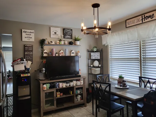 $599,000 | 472 Northgate Court, Riverside, IL 60546