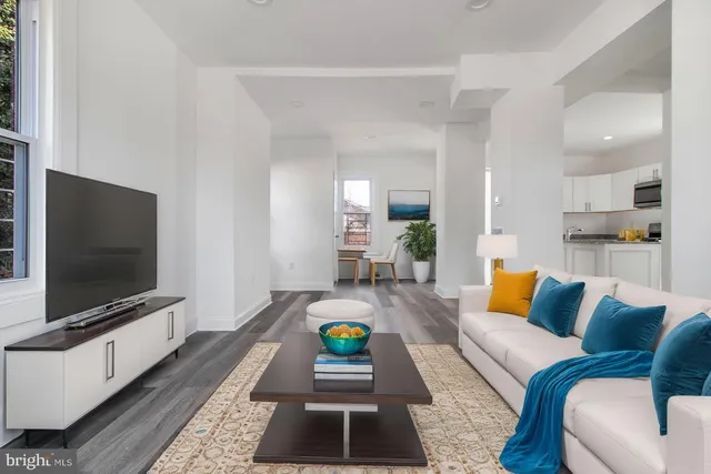 $305,000 | 5327 Hamlin Avenue, Baltimore, MD 21215