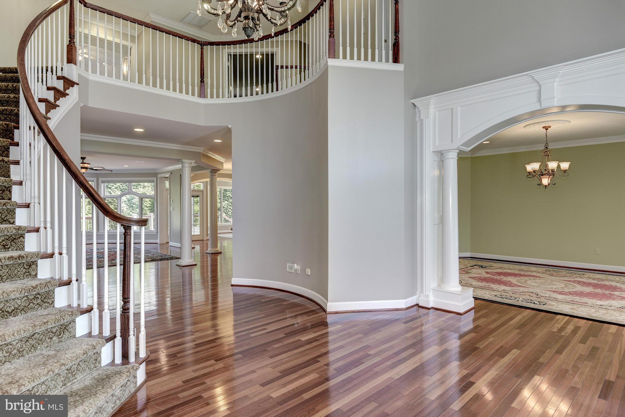 1063 Silent Ridge Court McLean, VA 22102 - Photo 12 of 33 Foyer