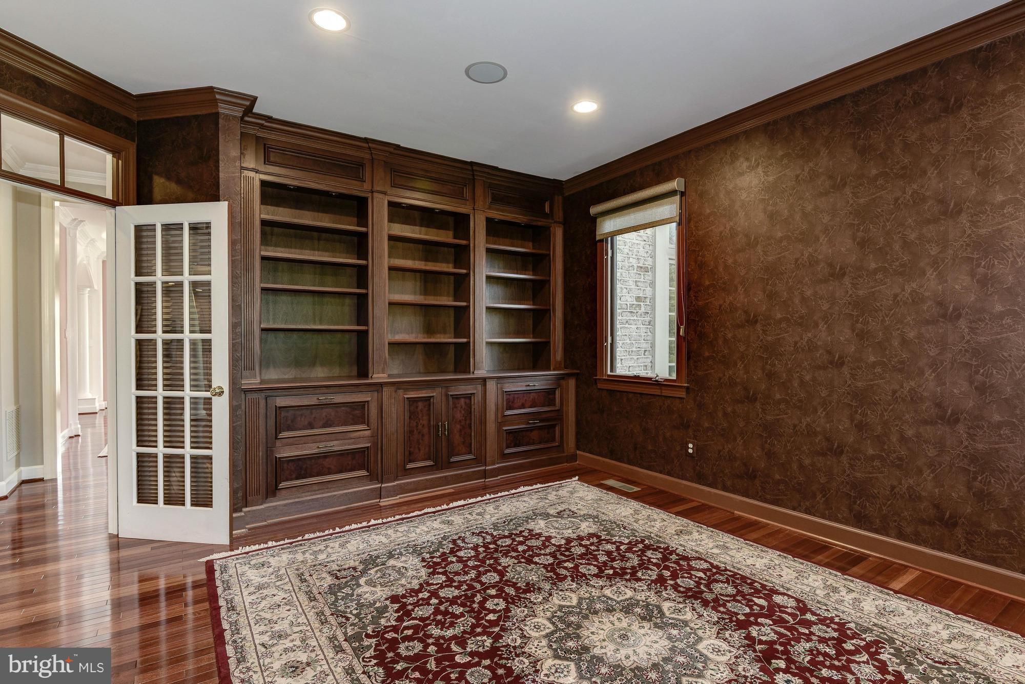 1063 Silent Ridge Court McLean, VA 22102 - Photo 20 of 33 Study