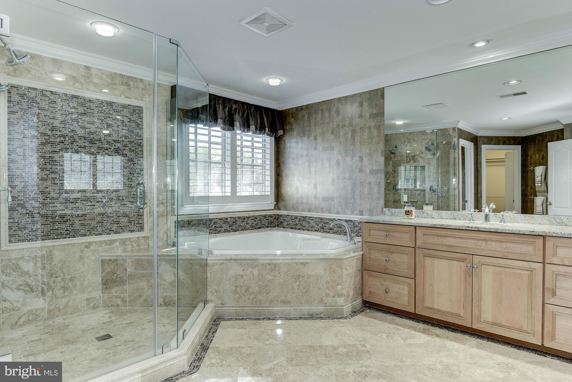 1063 Silent Ridge Court McLean, VA 22102 - Photo 23 of 33 Bath (Master)