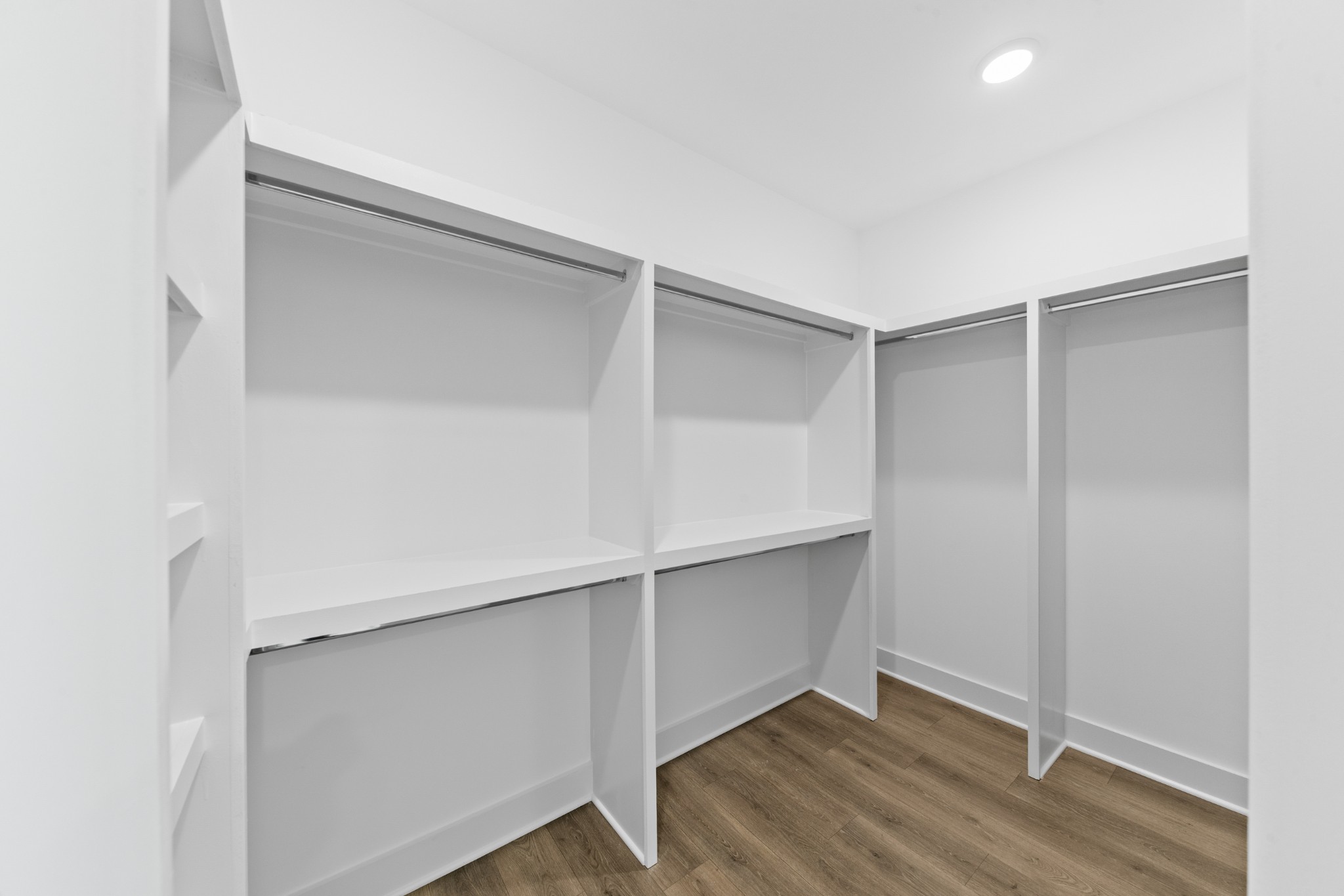 112 Stoneybrook Road Columbia, TN 38401 - Photo 29 of 47 a view of an empty walk in closet with empty racks