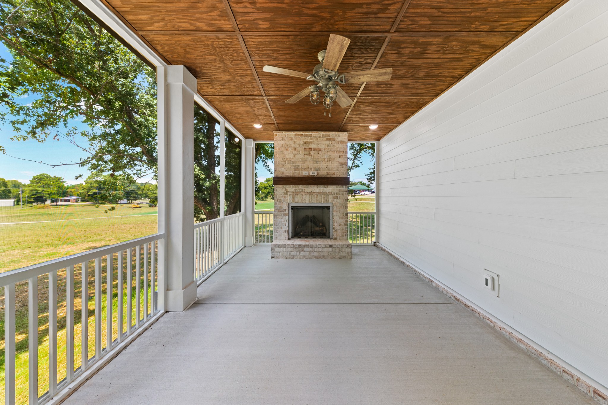 112 Stoneybrook Road Columbia, TN 38401 - Photo 8 of 47 a view of a porch and garden