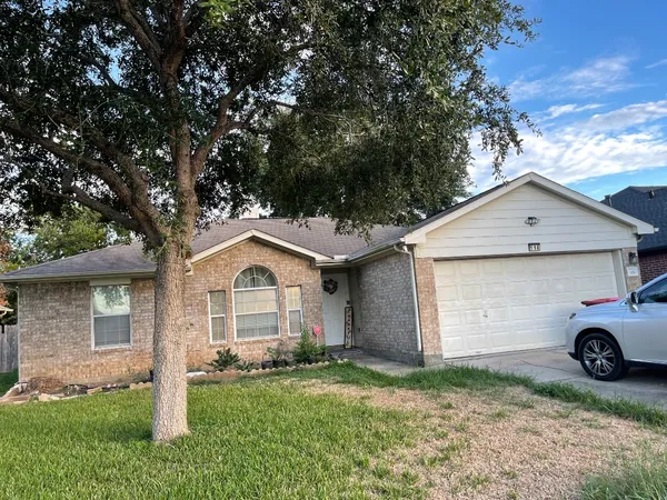 $1,800 | 118 Willoughby Court, Richmond, TX 77469